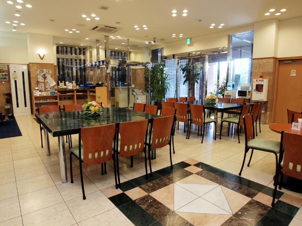 โรงแรม โทโยโกะ ฮอกไกโด เอกิเมะ 3*